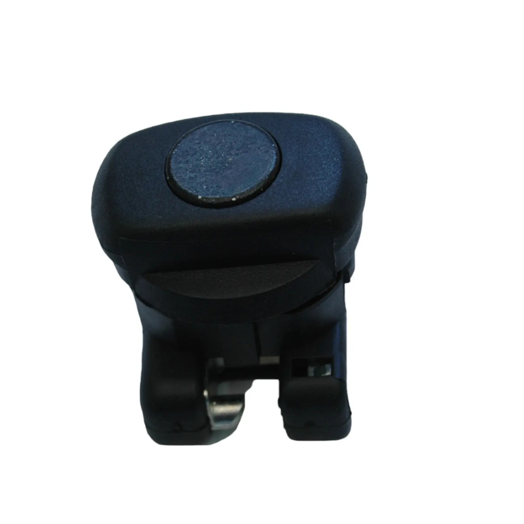 CILINDRO GUANTERA P-504 97/98 S/LLAVE C/ORIG.